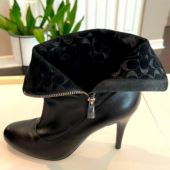 COACH BETHIE Smooth Nappa Boots - 8.5B Black 3.5 inch heel NWOT - Picture 7 of 14